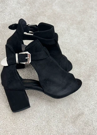 Black Suede Open-Toe Ankle shoes- UK size 5 (EU38), brand: where’s that from, condition: Very good, size: 5, £25.00, £26.95 includes Buyer Protection