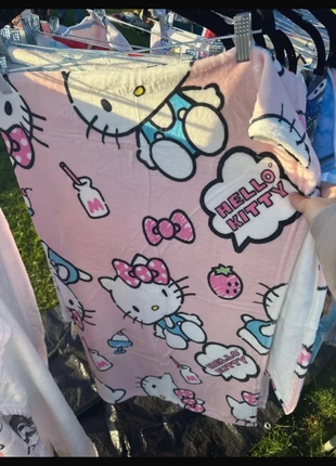 Hello kitty blanket/throw, brand: Hello Kitty, condition: New with tags, £8.00, £8.94 includes Buyer Protection