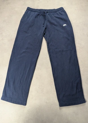Jogging Nike bleu marine taille XL, marke: Nike, zustand: Sehr gut, größe: XL, 25,00 €, 26,95 € beinhaltet Vinted-Käuferschutz Pro