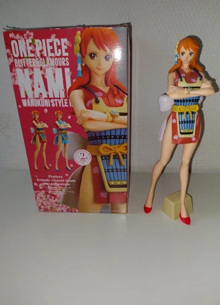 Figurine One piece, Nami wanokuni. Bandai., merk: Bandai, staat: Heel goed, maat: Universeel, € 17,00, € 18,55 inclusief Kopersbescherming