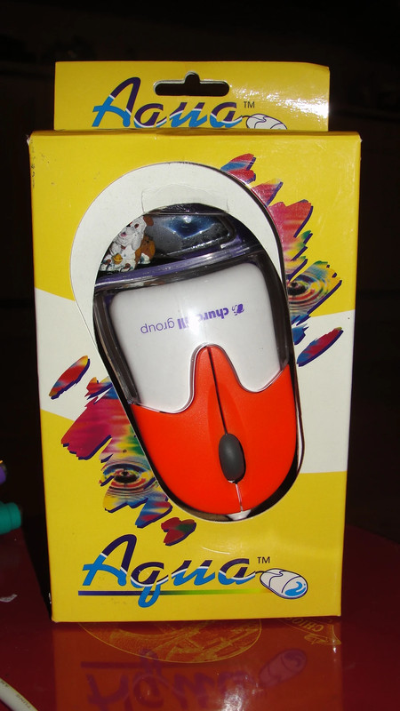 Aqua computer mouse 1