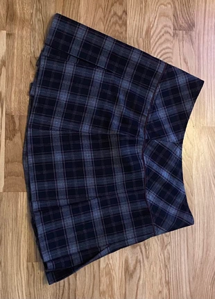 Jupe carré gris et bleu marine Cassis taille 40, marke: CASSIS, zustand: Sehr gut, größe: L / 40 / 12, 5,00 €, 5,45 € inklusive Vinted-Käuferschutz