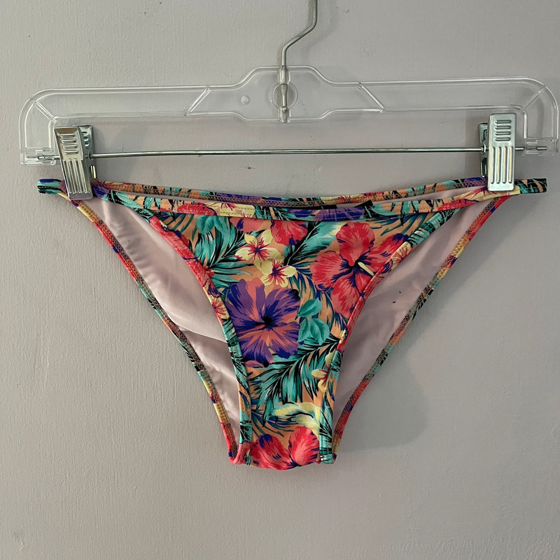 Hibiscus print bikini bottoms 1