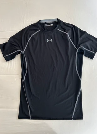 T-shirt de compression Under Armour, marque: Under Armour, état: Très bon état, taille: XL, 18,00 €, 19,60 € Protection acheteurs incluse
