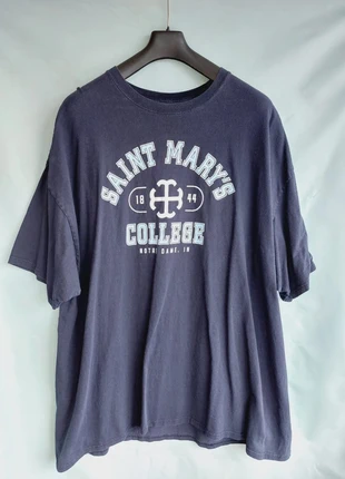 Tee-shirts Champion Saint Mary's College 3XL / XXXL, brand: Champion, condition: Very good, size: XXXL, €12.00, €13.30 includes Buyer Protection