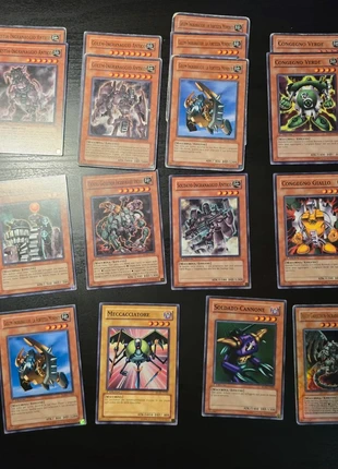 Vendo lotto ingranaggio antico, merk: Yu-Gi-Oh!, staat: Goed, € 4,00, € 4,90 inclusief Kopersbescherming