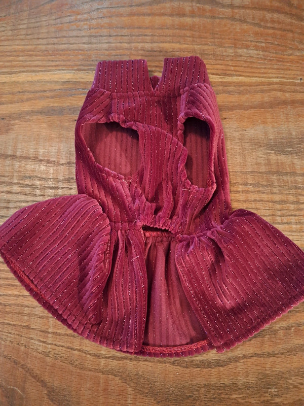 sparkly maroon dog dress size small 3