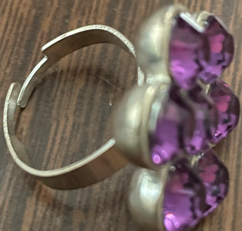 Jewelry. Ring 3