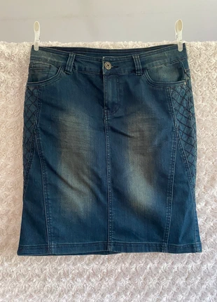 Jolie jupe M&S mode taille 42, brand: M&S Mode, condition: Very good, size: XL / 42 / 14, €5.00, €5.95 includes Buyer Protection