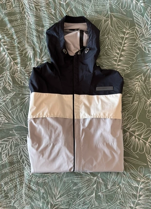 Parka légère Lacoste Live Motion Collection - Taille 48 (S/M) - Épaules 50 cm / Longueur 100 cm, marque: Lacoste, état: Bon état, taille: M, 69,00 €, 73,15 € Protection acheteurs incluse