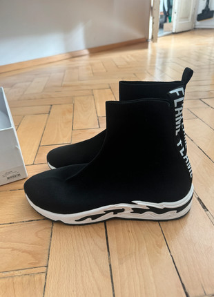 Baskets chaussette Sandro Vinted