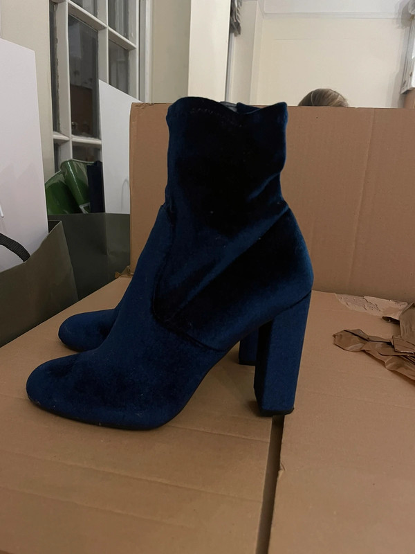 Steve madden sale velvet ankle boots