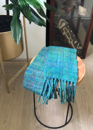 Turquoise meerkleurige sjaal Schotland, merk: Hand Knitted, staat: Nieuw zonder prijskaartje, € 18,00, € 19,60 inclusief Kopersbescherming