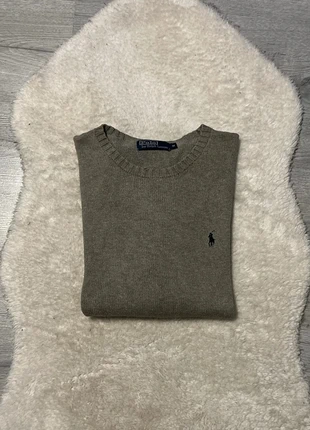Pull Ralph Lauren gris logo bleu marine taille M, marque: Ralph Lauren, état: Très bon état, taille: M, 45,00 €, 47,95 € Protection acheteurs incluse