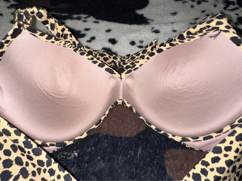 Victoria secret pink bikini top size 36C 4