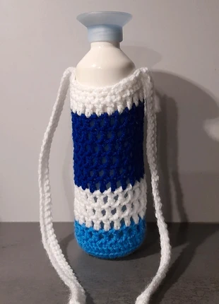 Crochet Waterbottle holder, merk: Handmade, staat: Nieuw zonder prijskaartje, € 6,00, € 7,00 inclusief Kopersbescherming