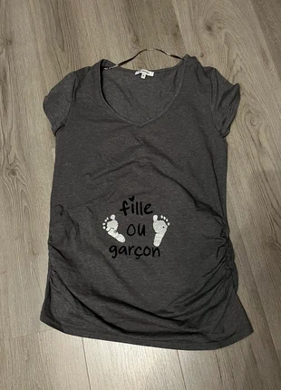 T-shirt de grossesse , merk: maternité, staat: Heel goed, maat: M / 38 / 10, € 2,50, € 3,33 inclusief Kopersbescherming