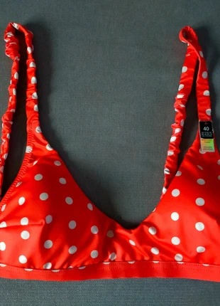 Haut de bikini à pois – Etam – Taille 40 – Neuf avec étiquette, brand: Etam, condizioni: Nuovo con cartellino, taglia: L / IT 44 / EU 40, €9.00, €10.15 include la Protezione acquisti Pro