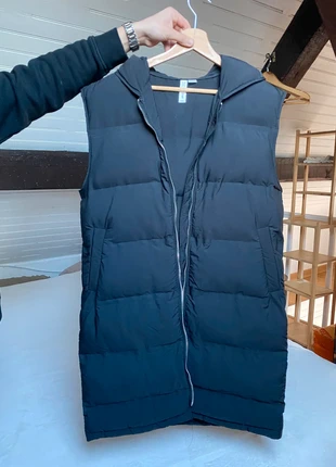 Doudoune sans manche noir Mango taille M, merk: Mango, staat: Nieuw zonder prijskaartje, maat: M / 38 / 10, € 15,00, € 16,45 inclusief Kopersbescherming