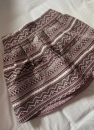 Jupe hivernale épaisse tendance femme fille Jennyfer taille XS 34 neuve sans étiquette, marca: Jennyfer, estado: Novo sem etiquetas, tamanho: XS / 34 / 6, €6.00, €7.00 inclui Proteção do Comprador