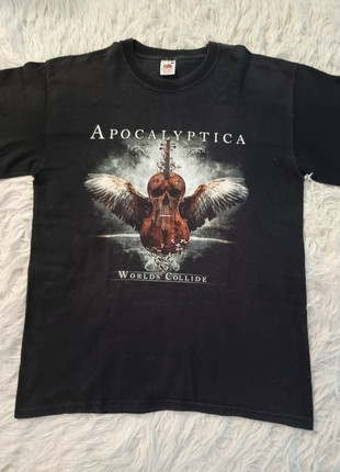 Tee shirt Apocalyptica Vintage 2008, marque: Fruit of the Loom, état: Très bon état, taille: L, 35,00 €, 37,45 € Protection acheteurs incluse