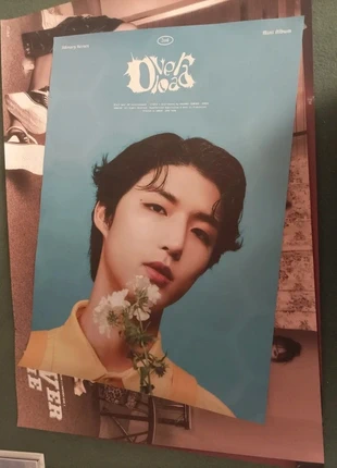 Poster overload xdinary heroes, état: Neuf sans étiquette, 4,00 €, 4,90 € Protection acheteurs incluse