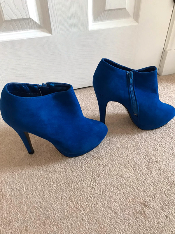 Royal blue suede cheap ankle boots