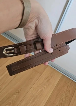 Large ceinture cuir marron boucle dorée, marque: Vintage Love, état: Très bon état, taille: Ajustable, 28,00 €, 30,10 € Protection acheteurs (Pro) incluse