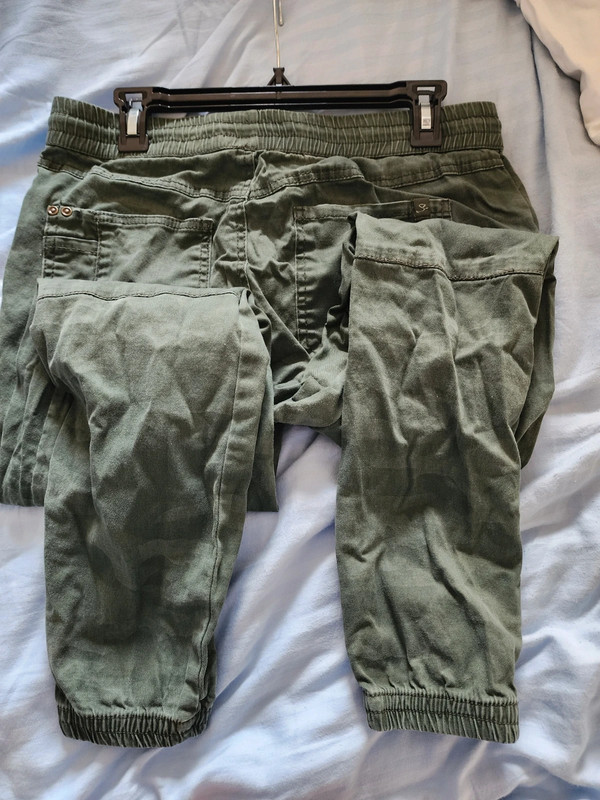 Army green pants 5