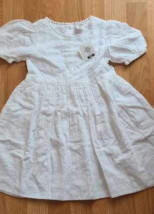 Vestido de niña Cool Club, marque: Cool Club, état: Neuf avec étiquette, taille: 24-36 mois / 92 cm, 3,50 €, 4,38 € Protection acheteurs incluse