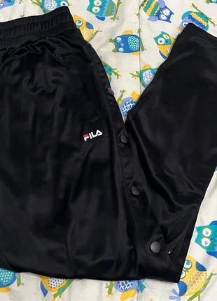 Pantalone Basket Fila mod Adibreak mod vintage 90’s, marke: FILA, zustand: Sehr gut, größe: M, 20,00 €, 21,70 € inklusive Vinted-Käuferschutz