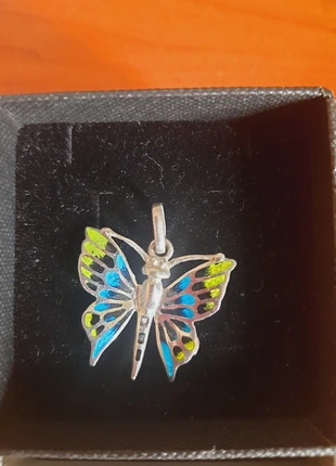 Ciondolo vintage farfalla anni 70, decorata a mano in argento 925 %, staat: Heel goed, € 20,00, € 21,70 inclusief Kopersbescherming