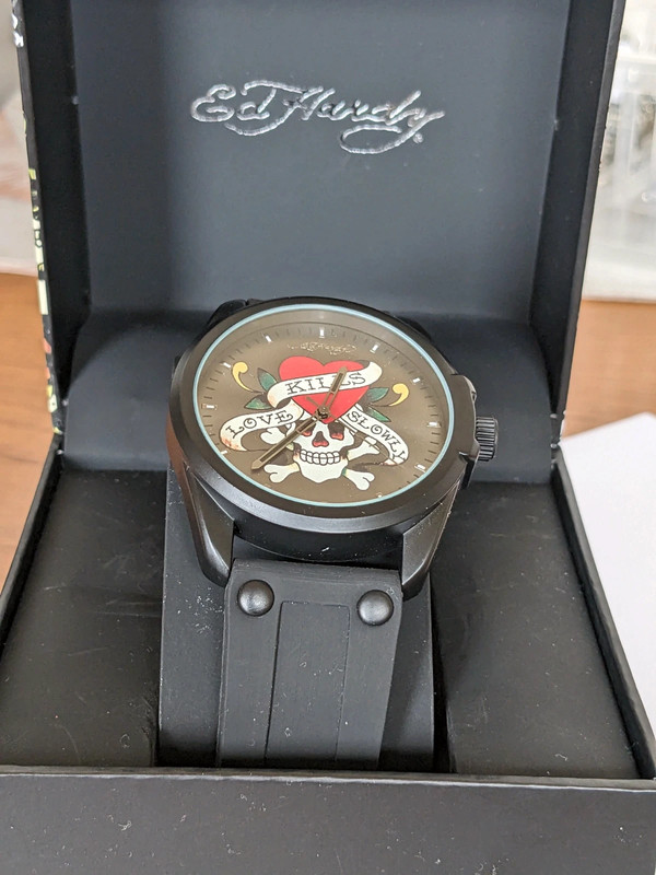 Ed hardy love 2024 kills slowly watch