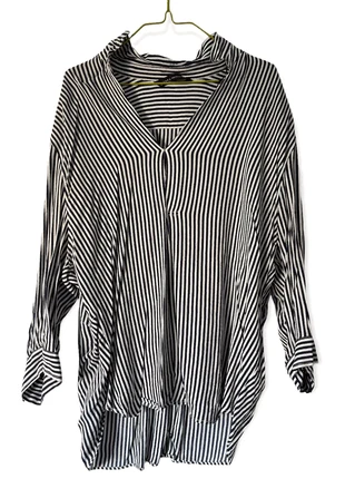 Blusa Zara, merk: Zara, staat: Heel goed, maat: M / 38 / 10, € 10,00, € 11,20 inclusief Kopersbescherming