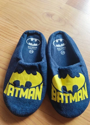 Chinelos inverno criança, Batman, tamanho 29, marca: Batman, estado: Muito bom, tamanho: 29, €2.00, €2.80 inclui Proteção do Comprador