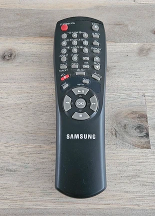 Samsung afstandsbediening, merk: Samsung, staat: Heel goed, € 5,00, € 5,95 inclusief Kopersbescherming