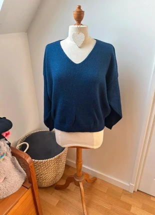 💙 sublime Pull col V - bleu électrique - T38/40, brand: Boutique privée, condition: Very good, size: M / 38 / 10, €12.00, €13.30 includes Buyer Protection