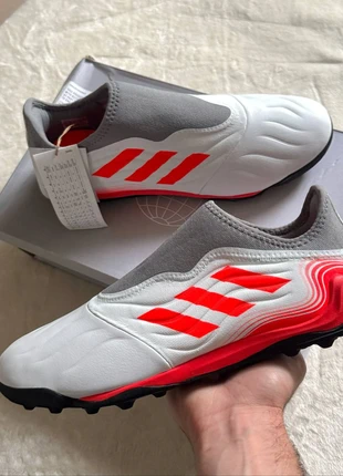 Crampons Stabilisés Copa Sense.3 LL TF taille 44 2/3, marque: adidas, état: Neuf avec étiquette, taille: 44, 59,00 €, 62,65 € Protection acheteurs incluse
