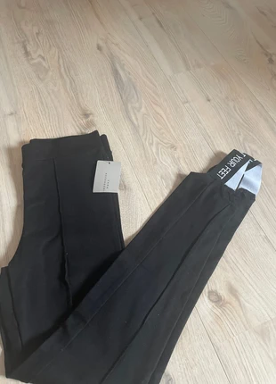 Fuseau zara taille M, marque: Zara, état: Neuf avec étiquette, taille: M / 38 / 10, 7,00 €, 8,05 € Protection acheteurs incluse