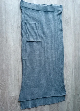 Maxi jupe longue en maille côtelée/ laine grise Mango taille 40 L, marke: Mango, zustand: Sehr gut, größe: L / 40 / 12, 14,00 €, 15,40 € inklusive Vinted-Käuferschutz