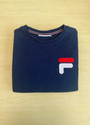 Sweat Crewneck bleu marine fila M taille M homme, marque: FILA, état: Très bon état, taille: M, 13,00 €, 14,35 € Protection acheteurs incluse