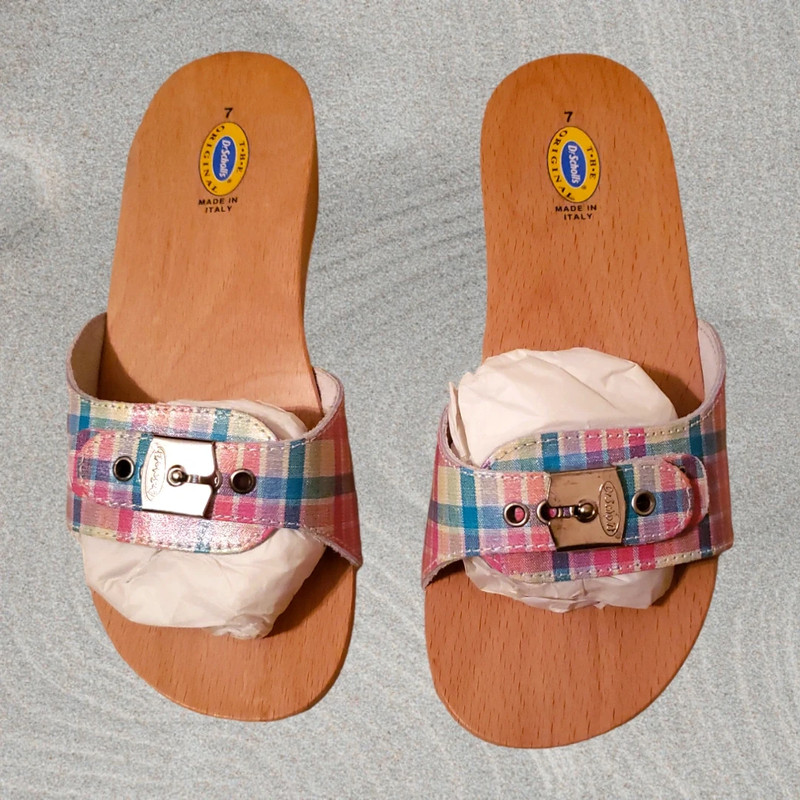 NEW Dr. Scholls Original Wood Italy Sandals Pastel Plaid Strap