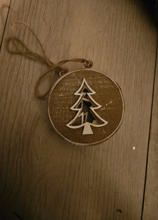 Kerstboom hangers. Prijs is per stuk. Heb er 3 in totaal, marque: onbekend, état: Neuf sans étiquette, 2,00 €, 2,80 € Protection acheteurs incluse