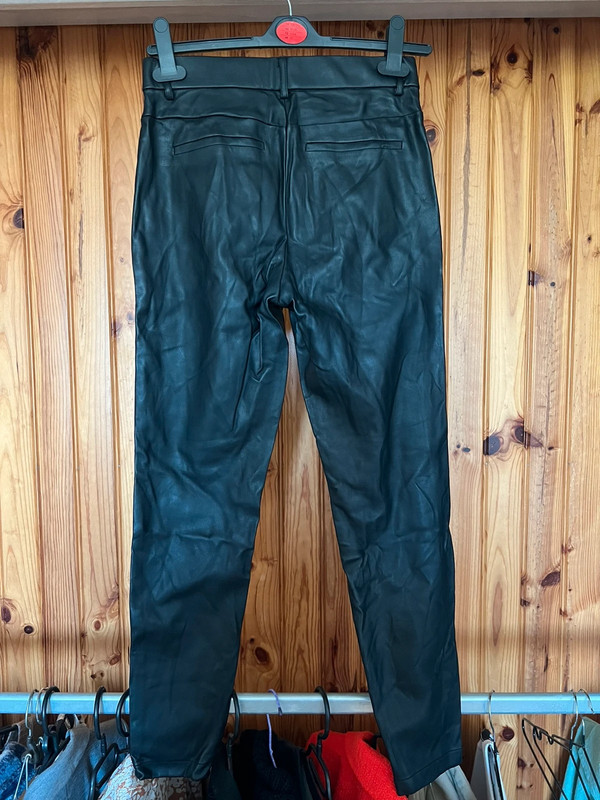 Pantalon simili cuir Primark 2