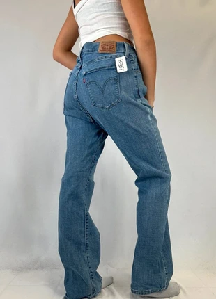 K967 Jean Levi’s Femme Curvy Bootcut High Rise W32 L30 Bleu Claire, marca: Levi's, estado: Muy bueno, tamaño: M / 38 / 10, 29,99 €, 32,19 € Protección al comprador Pro incluida