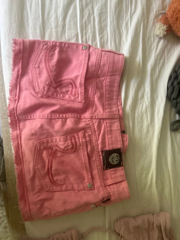 Pink Y2K skirt 3