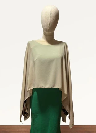 Chal /capa/poncho gasa beige, marca: b, estado: Muito bom, tamanho: Tamanho único, €10.00, €11.20 inclui Proteção do Comprador Pro