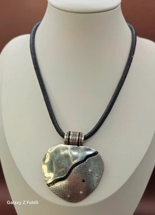 Ikita Paris Pendant Necklace – Modern Abstract Silver Tone Design on Black Cord, Fashion Jewellery, brand: Ikita, condition: Good, £14.95, £16.40 includes Buyer Protection Pro