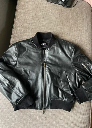 Zara leren bomberjack - Maat S/M, merk: Zara, staat: Nieuw zonder prijskaartje, maat: M / 38 / 10, € 27,00, € 29,05 inclusief Kopersbescherming