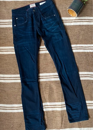 Jean femme Guess, brand: GUESS, condition: Very good, size: S / 36 / 8, €9.00, €10.15 includes Buyer Protection